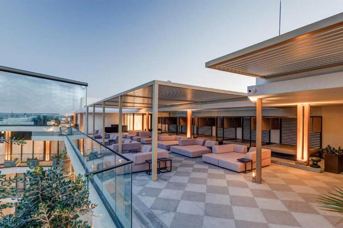 cheap resort hotels to Spend holiday with family