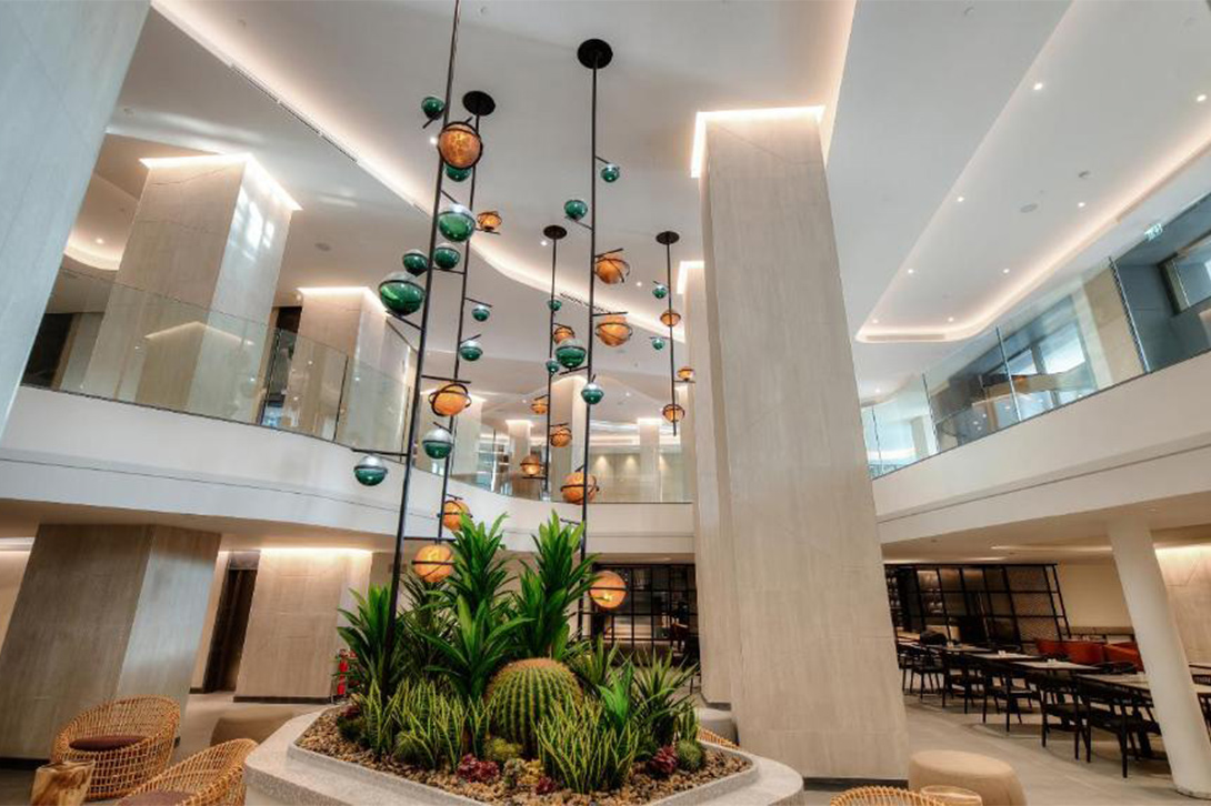 cheap resort hotels to Spend holiday with family
