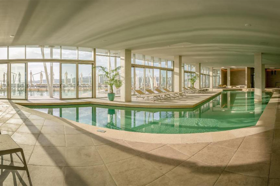 cheap resort hotels to Spend holiday with family