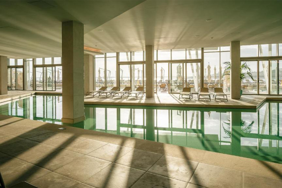 cheap resort hotels to Spend holiday with family