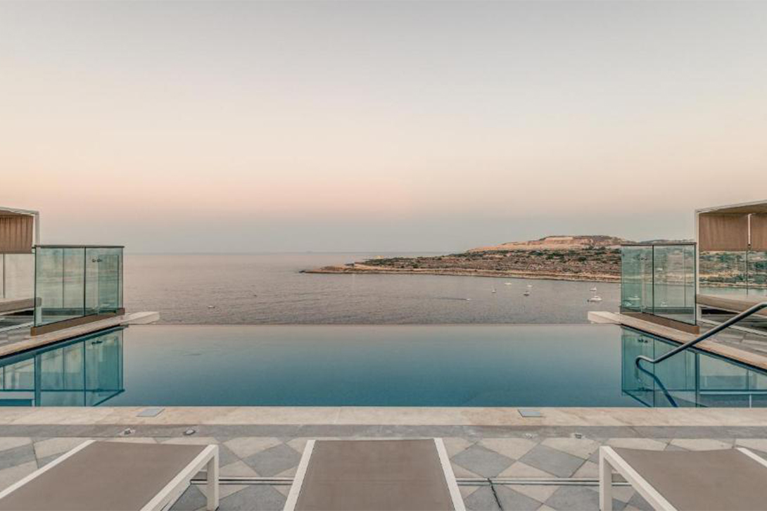 cheap resort hotels to Spend holiday with family