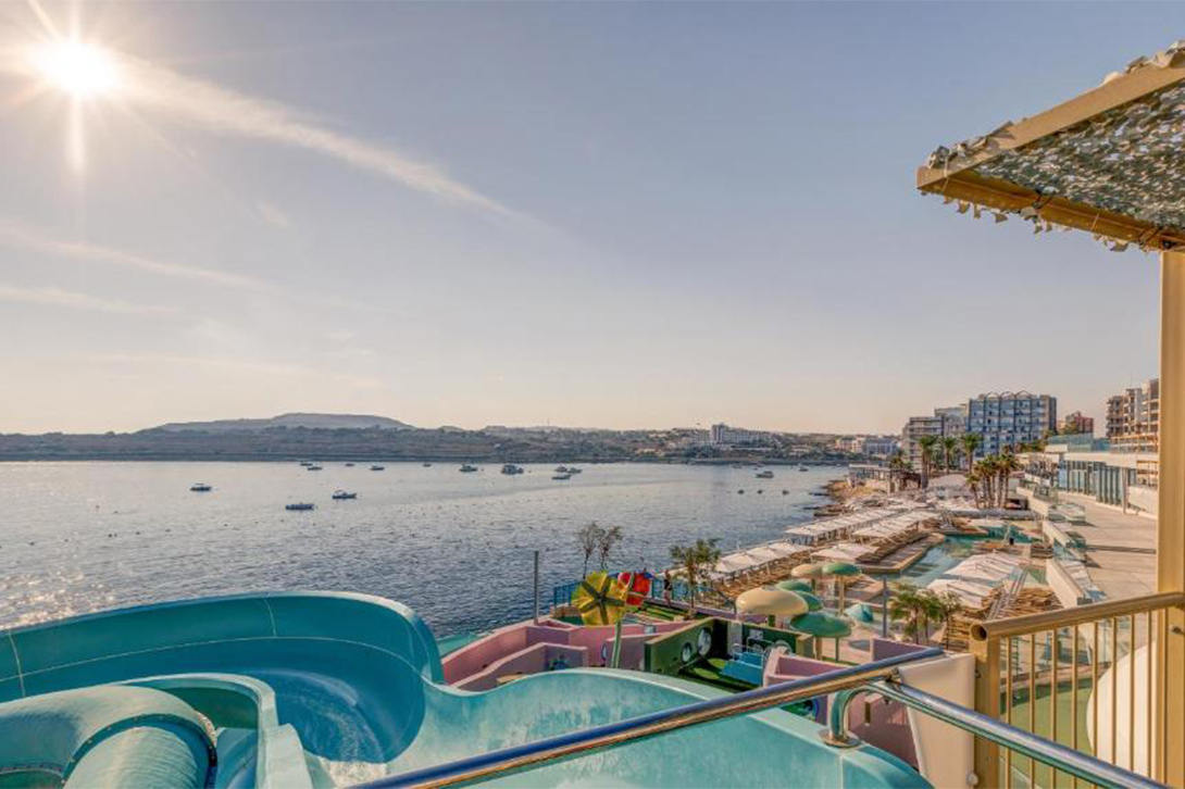 cheap resort hotels to Spend holiday with family