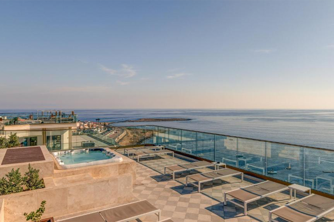 cheap resort hotels to Spend holiday with family