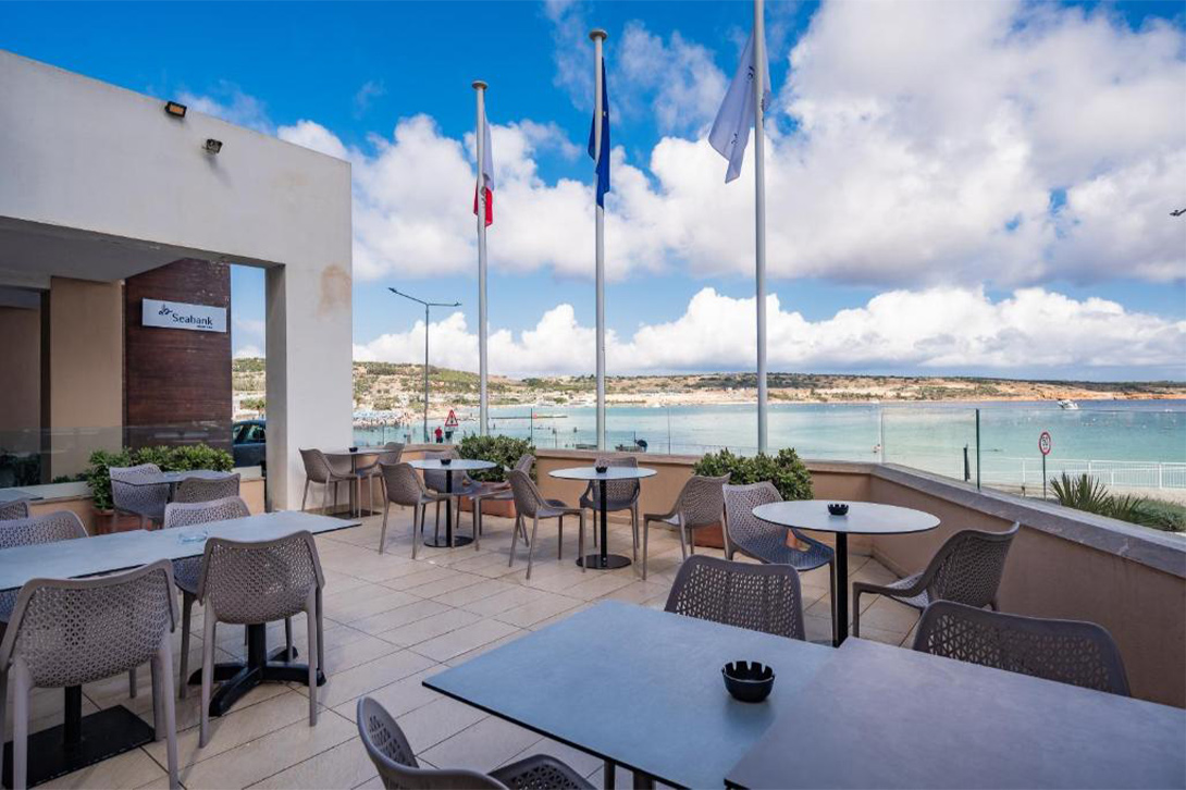 cheap resort hotels to Spend holiday with family
