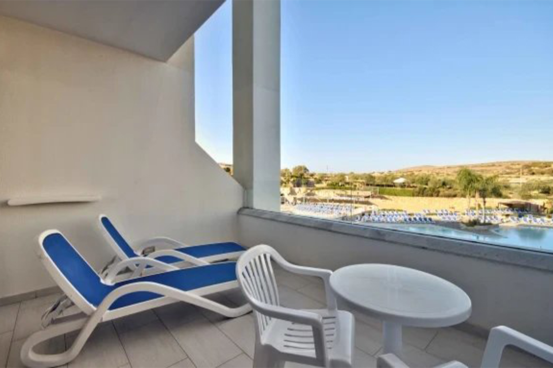 cheap resort hotels to Spend holiday with family