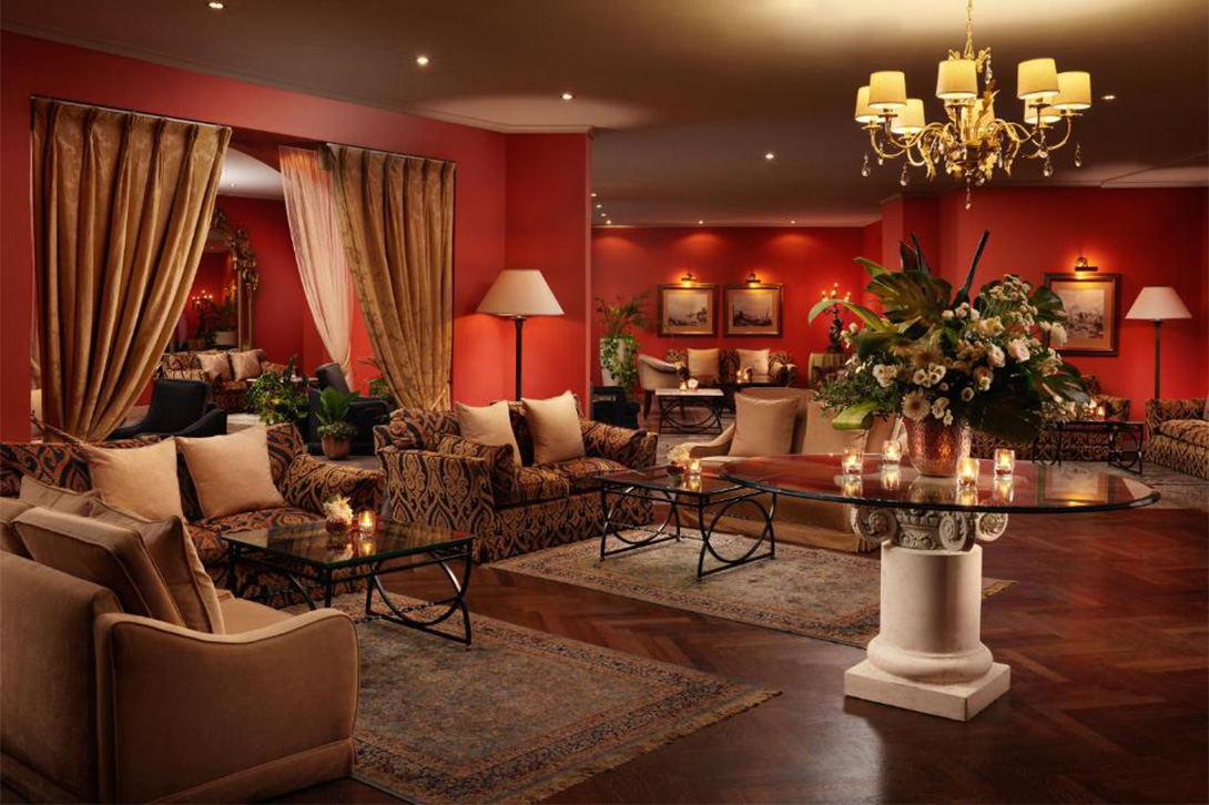 cheap resort hotels to Spend holiday with family