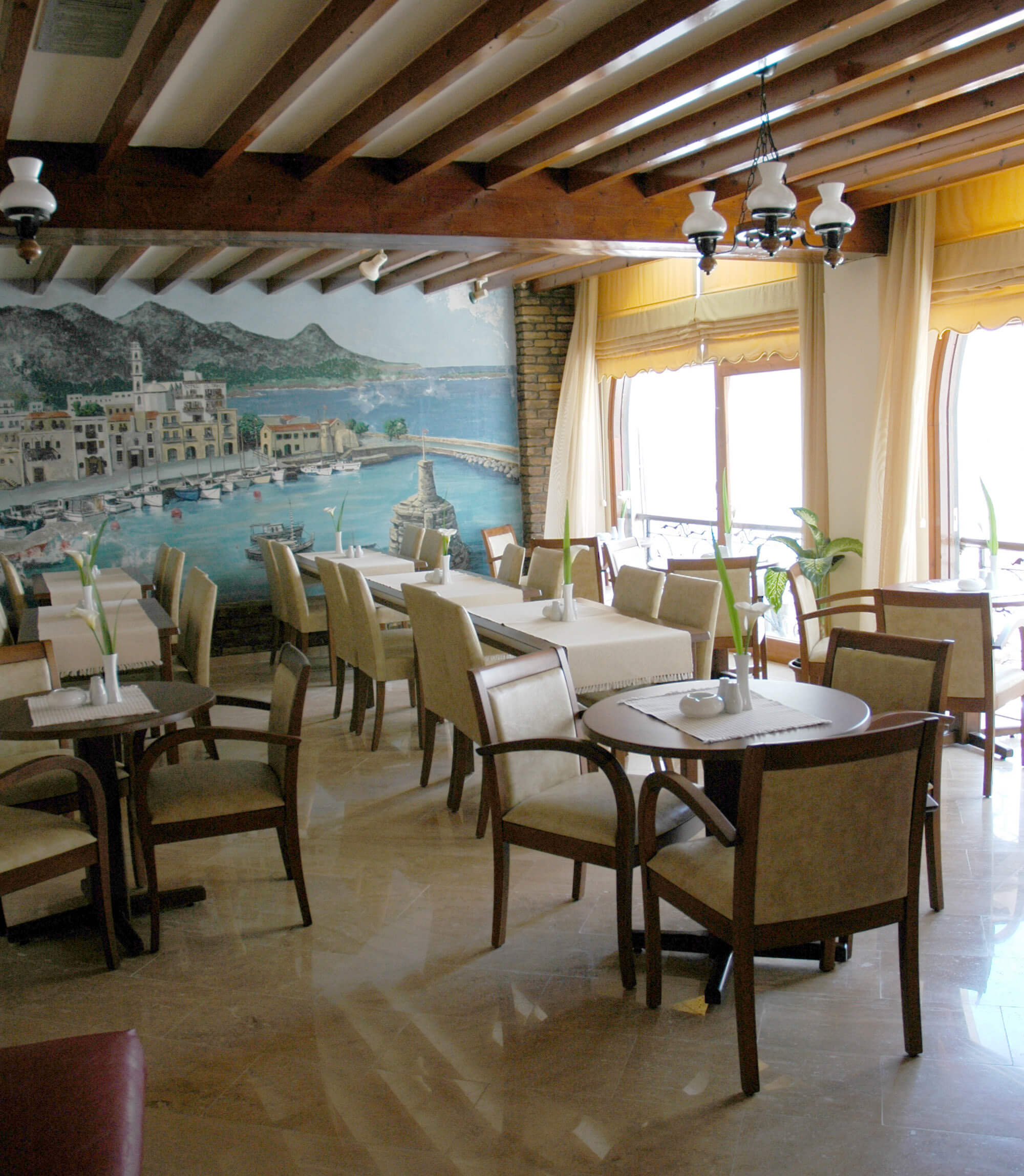 british hotel restaurant