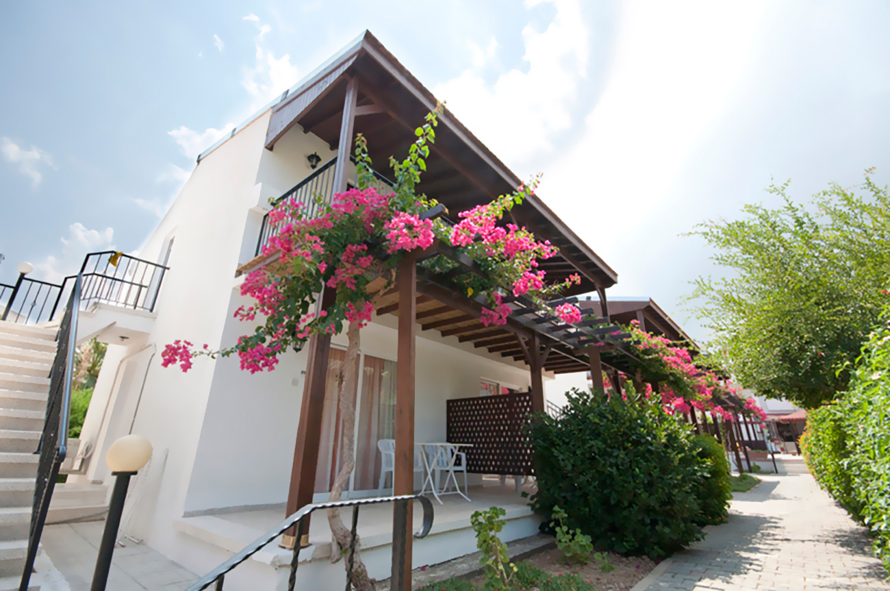 cheap resort hotels to Spend holiday with family