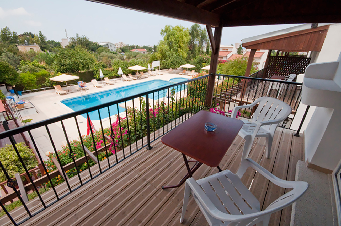 cheap resort hotels to Spend holiday with family