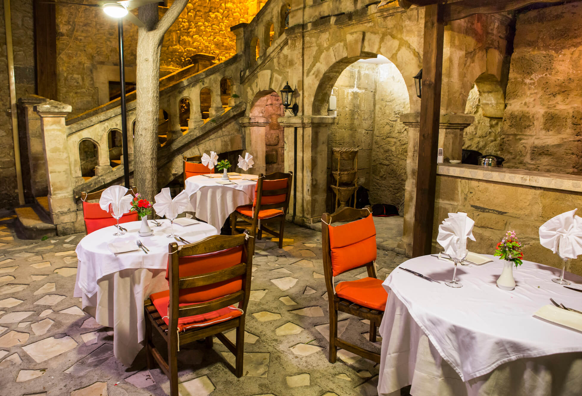 cheap resort hotels to Spend holiday with family