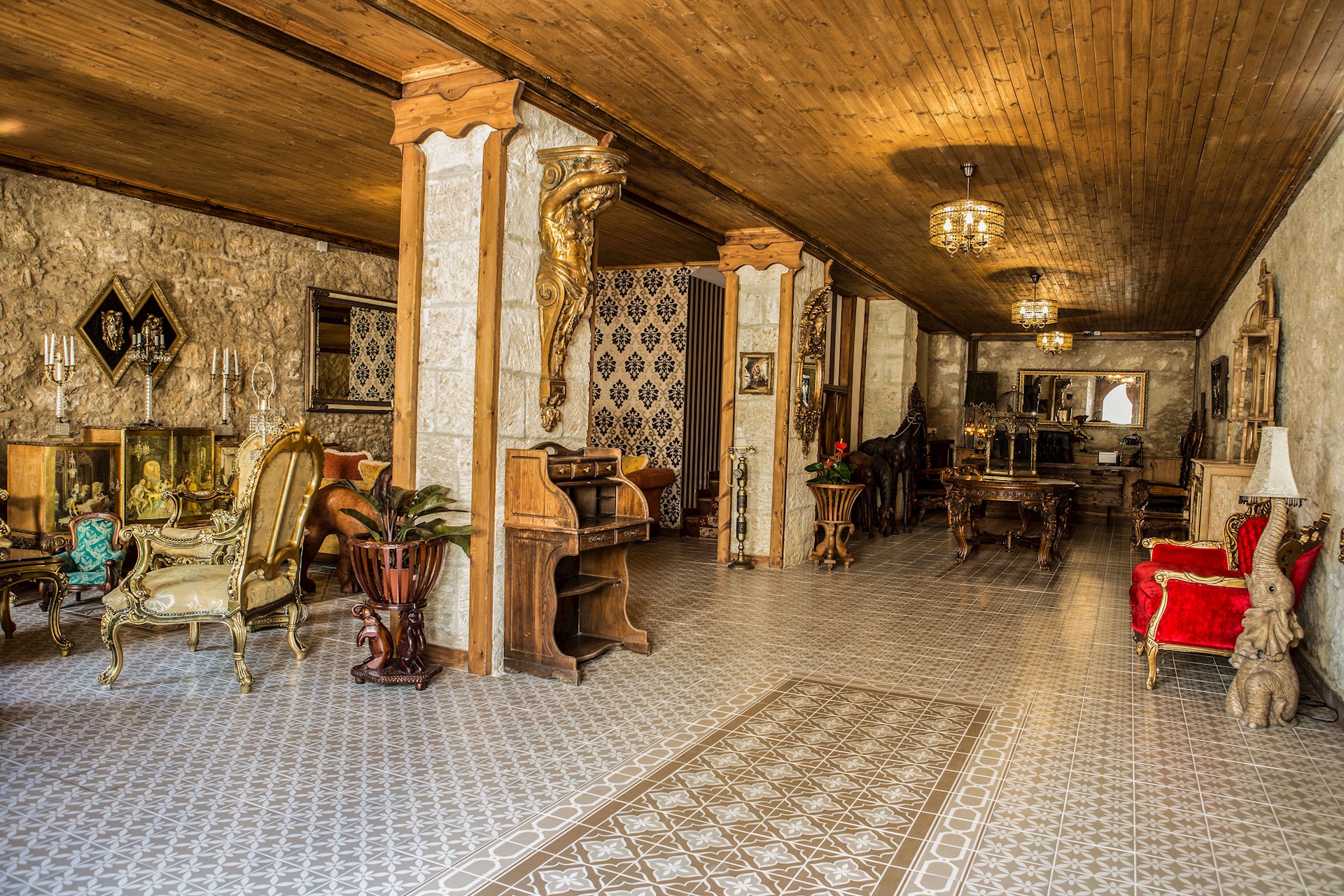 cheap resort hotels to Spend holiday with family