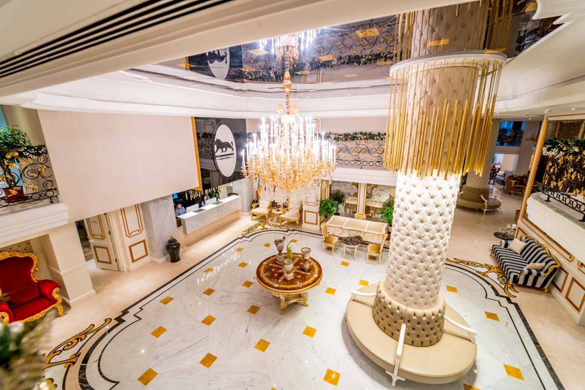 cheap resort hotels to Spend holiday with family