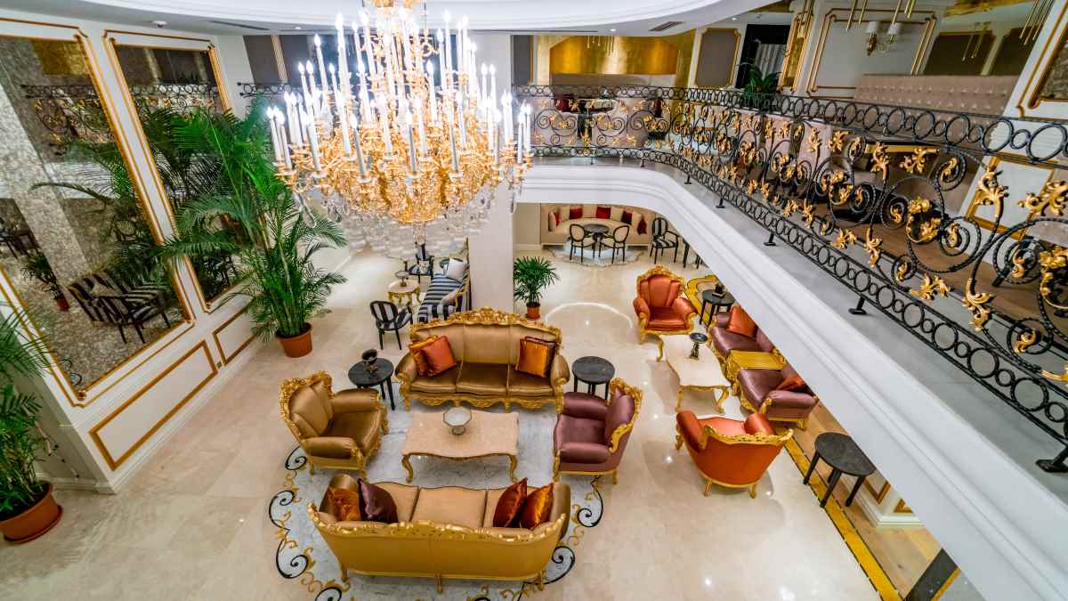 cheap resort hotels to Spend holiday with family