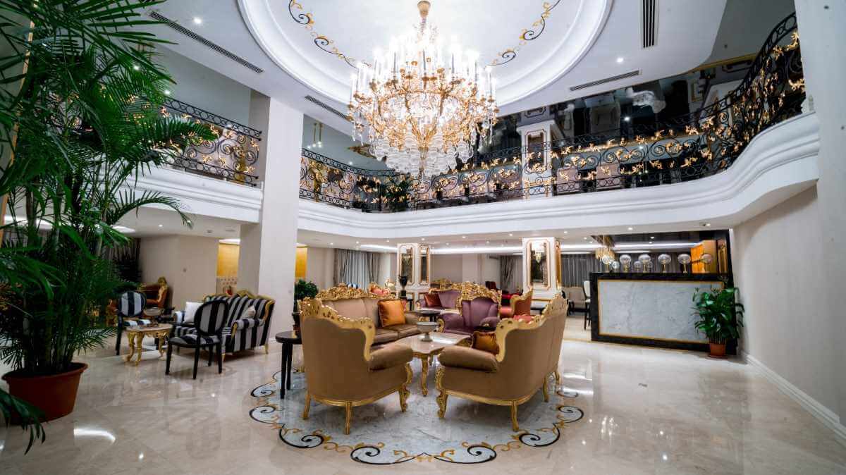 cheap resort hotels to Spend holiday with family