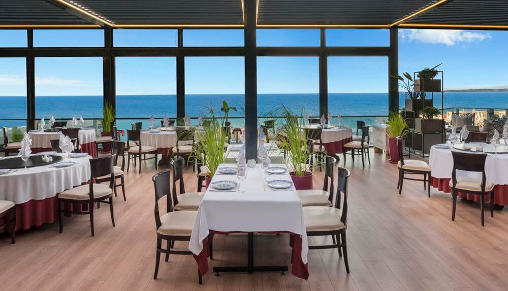 cheap resort hotels to Spend holiday with family