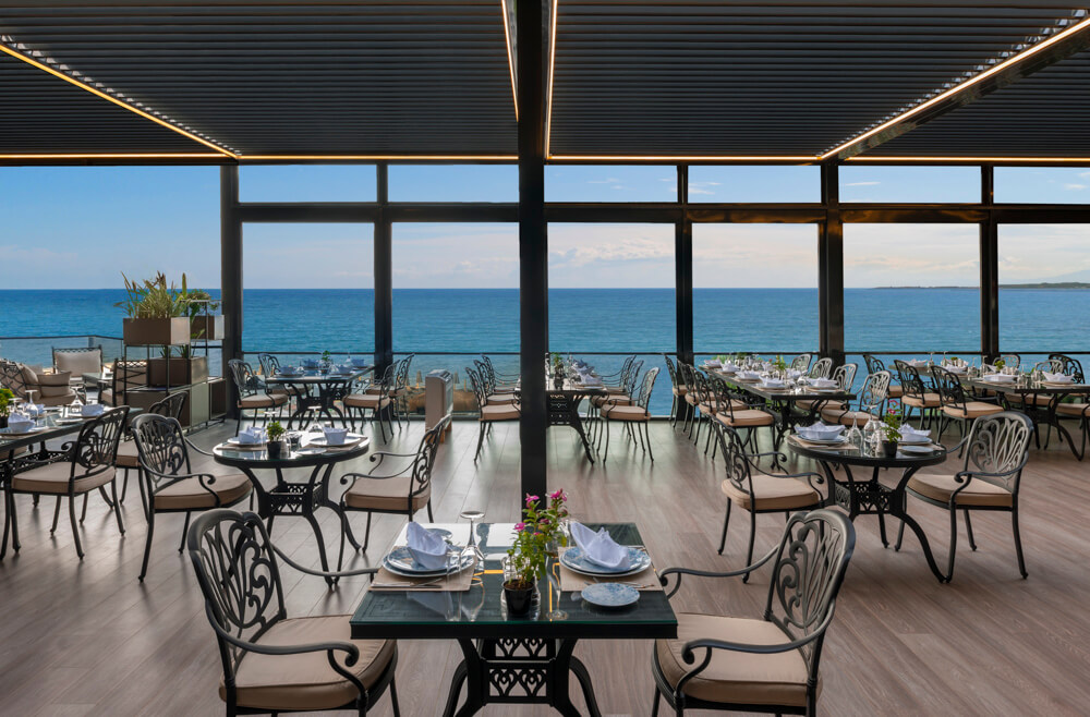 cheap resort hotels to Spend holiday with family