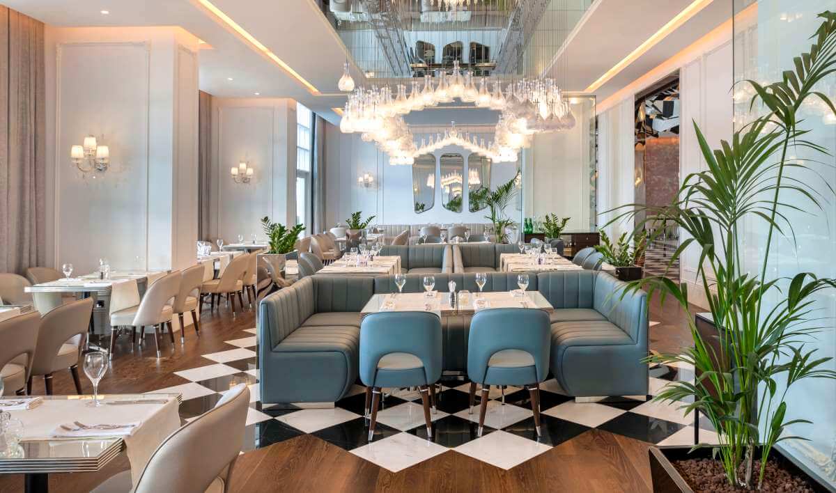 cheap resort hotels to Spend holiday with family