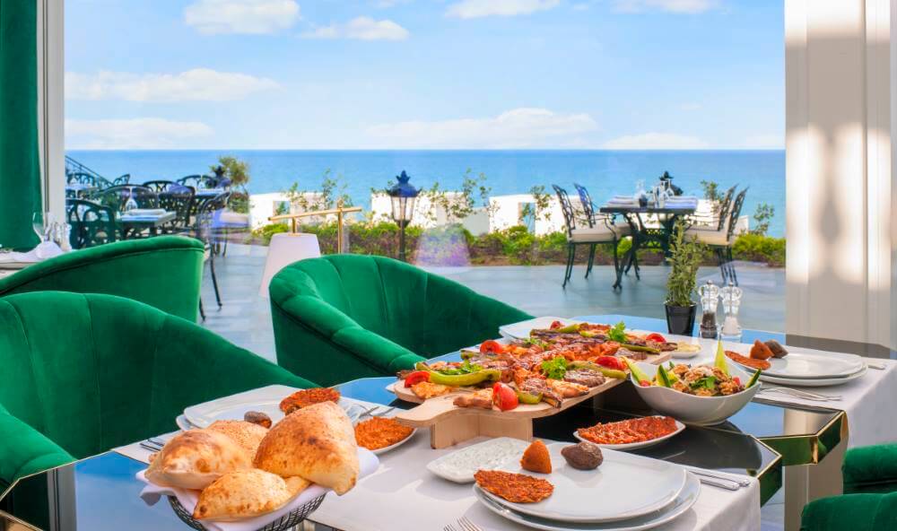 cheap resort hotels to Spend holiday with family