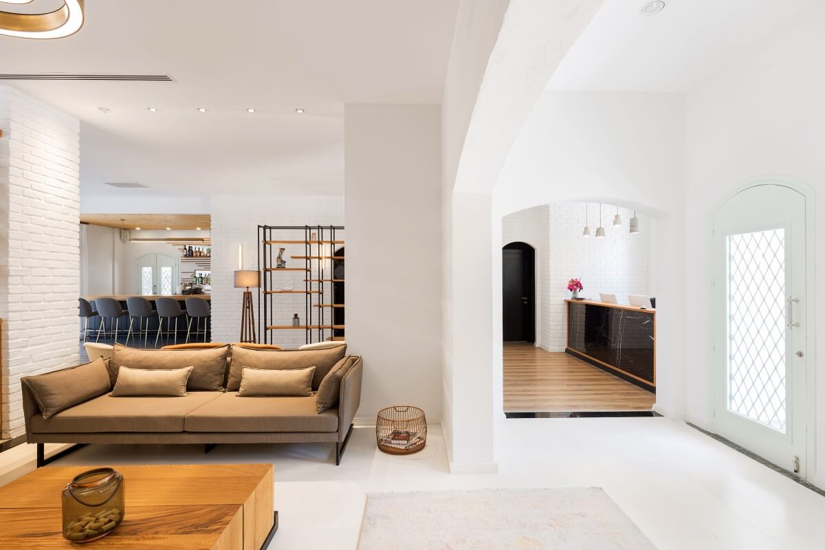 cheap resort hotels to Spend holiday with family