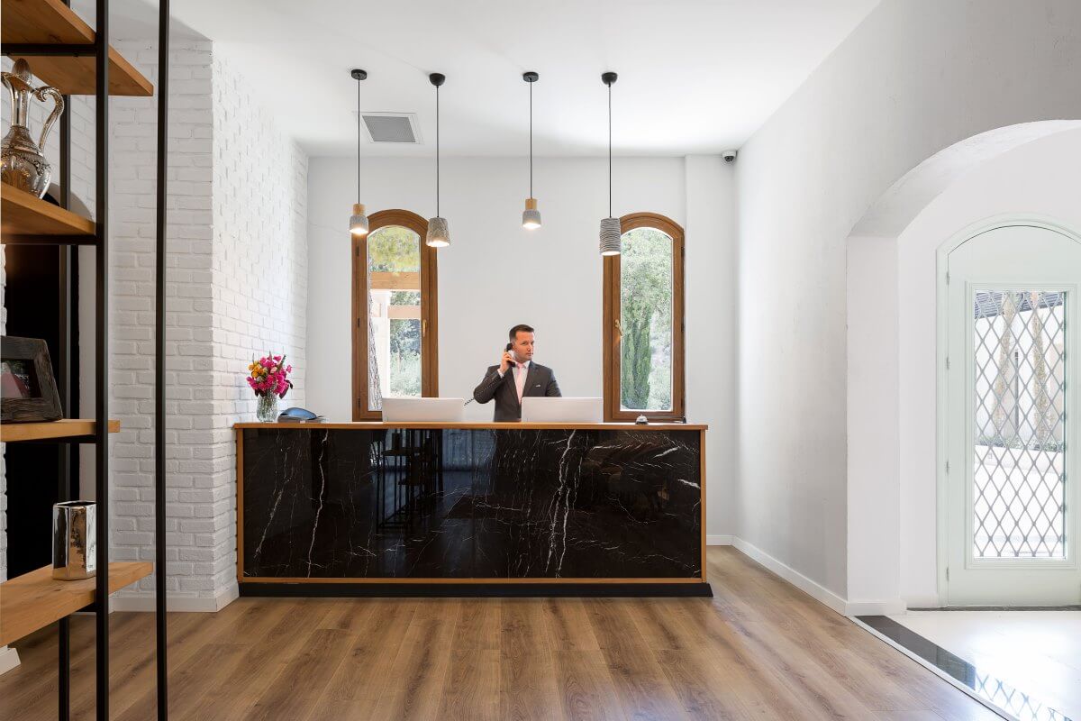 cheap resort hotels to Spend holiday with family