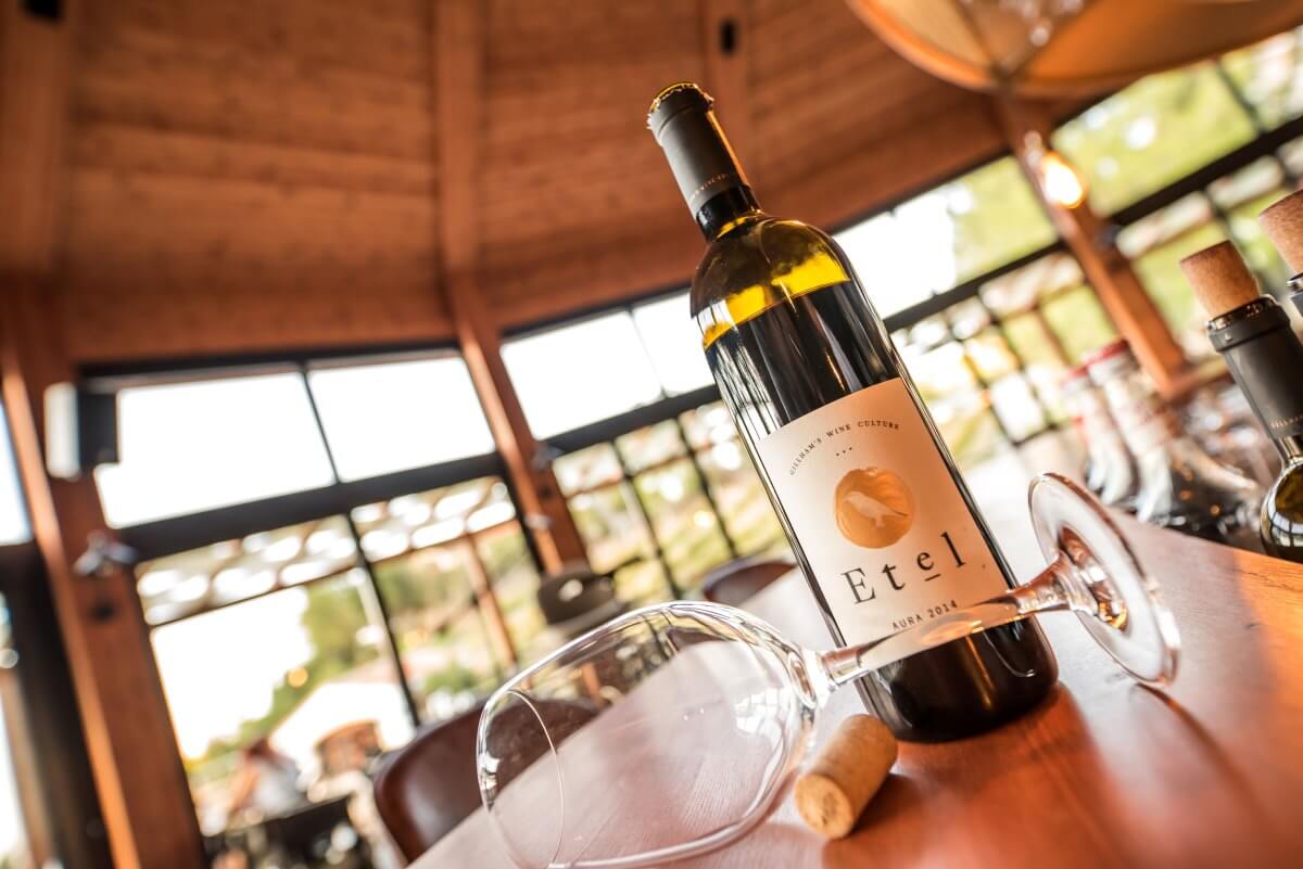 cheap resort hotels to Spend holiday with family