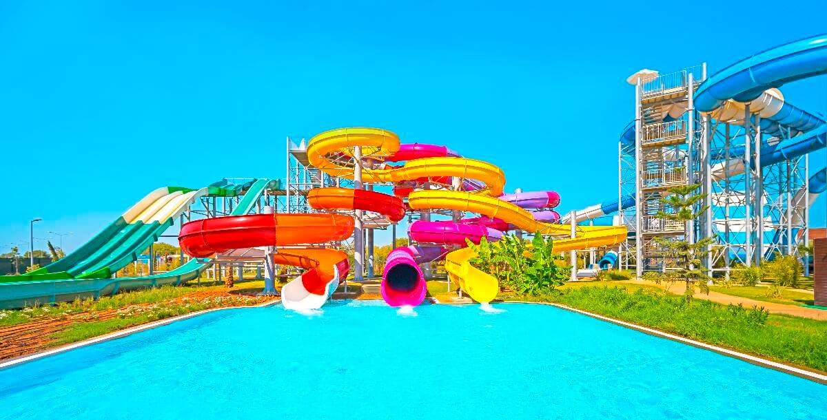 cheap resort hotels to Spend holiday with family