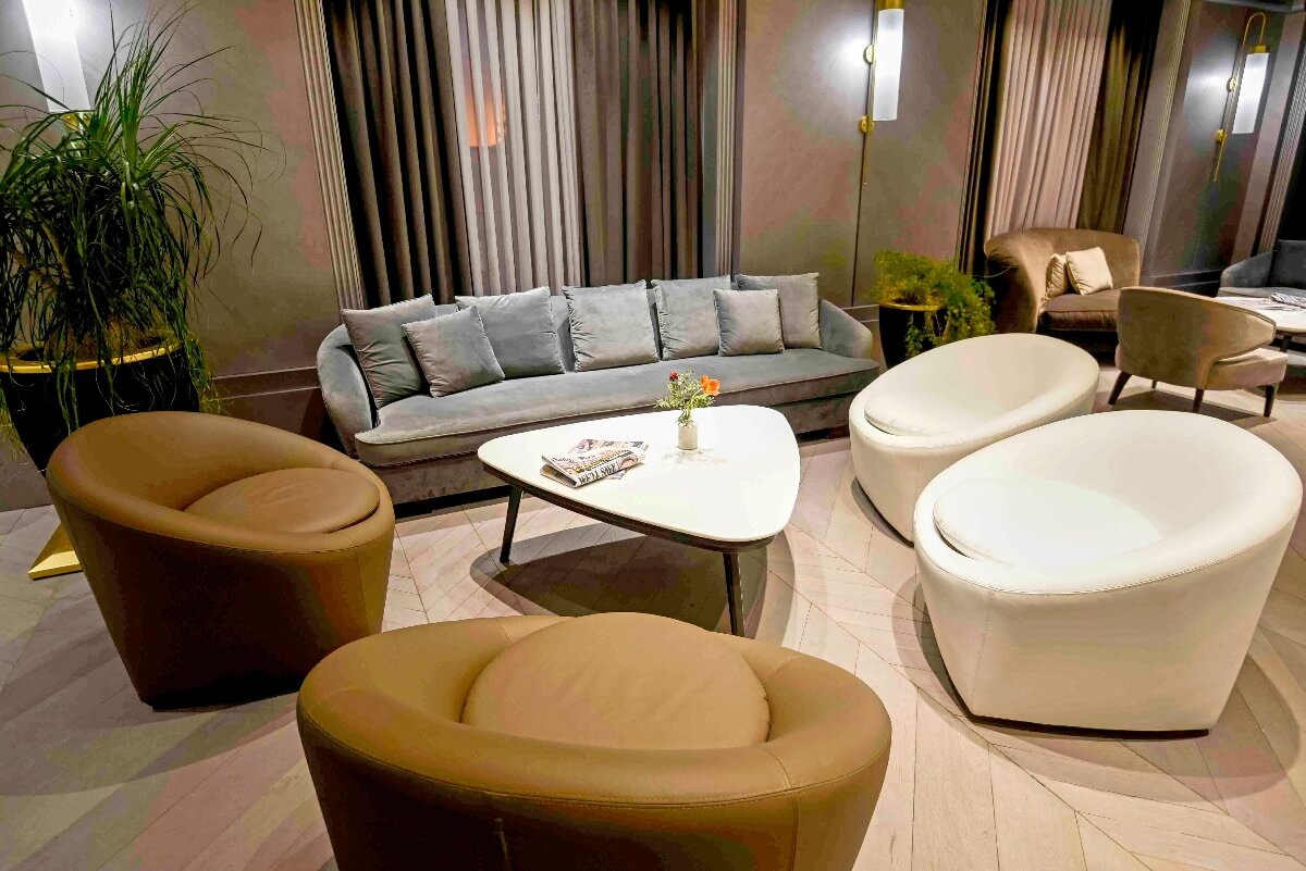 cheap resort hotels to Spend holiday with family