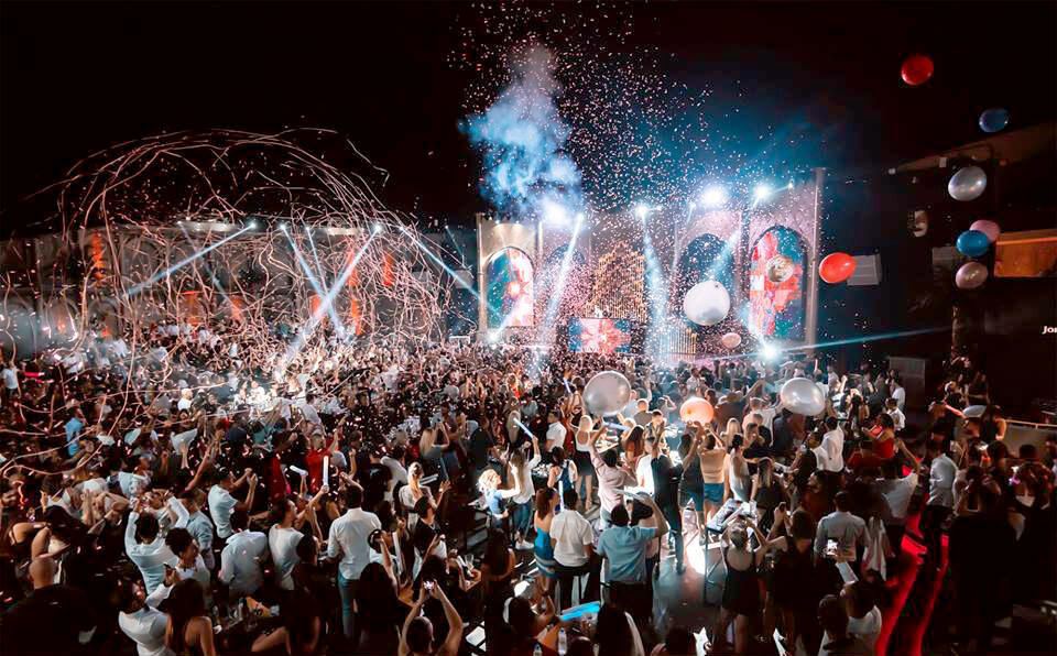 cheap resort hotels to Spend holiday with family