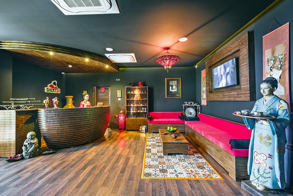 cheap resort hotels to Spend holiday with family