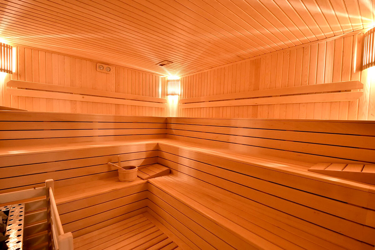 cheap resort hotels to Spend holiday with family