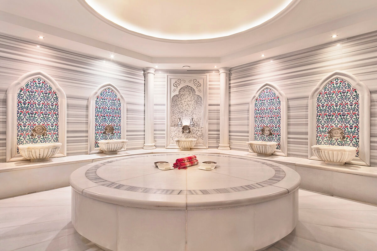 cheap resort hotels to Spend holiday with family