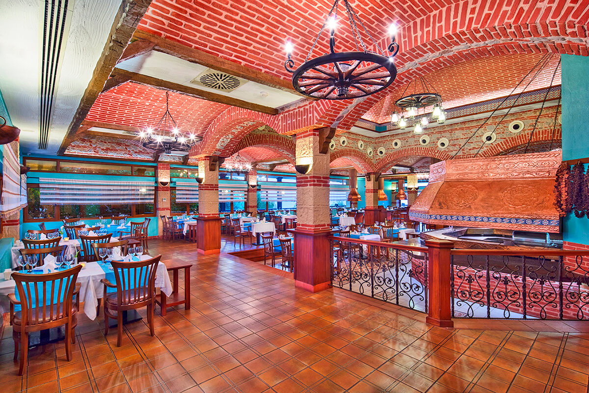 cheap resort hotels to Spend holiday with family