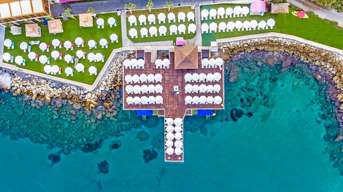 cheap resort hotels to Spend holiday with family