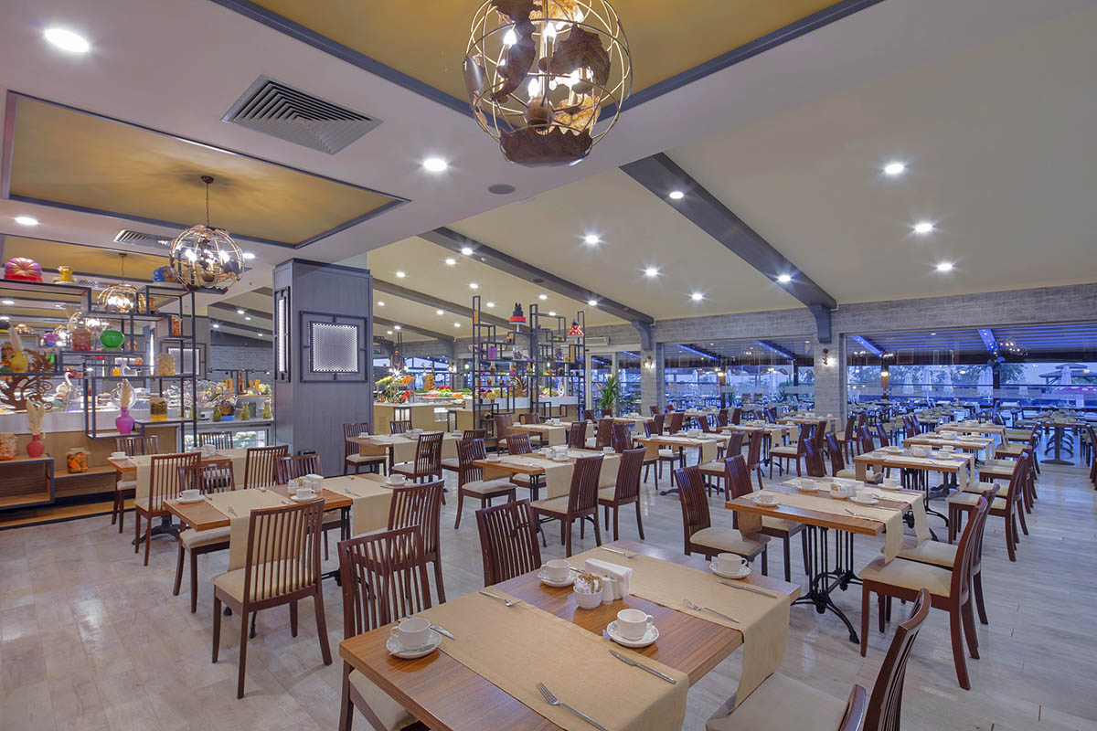 cheap resort hotels to Spend holiday with family