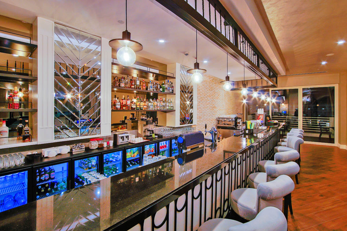 cheap resort hotels to Spend holiday with family