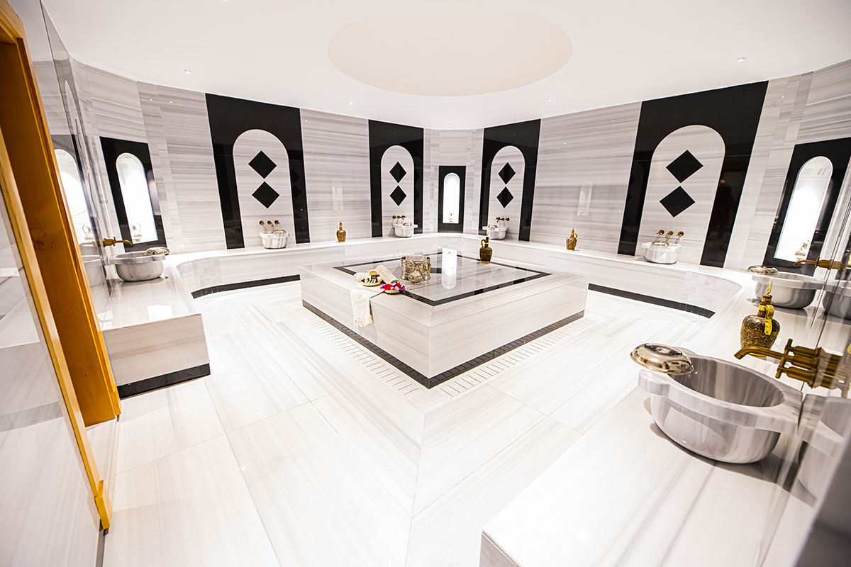 cheap resort hotels to Spend holiday with family