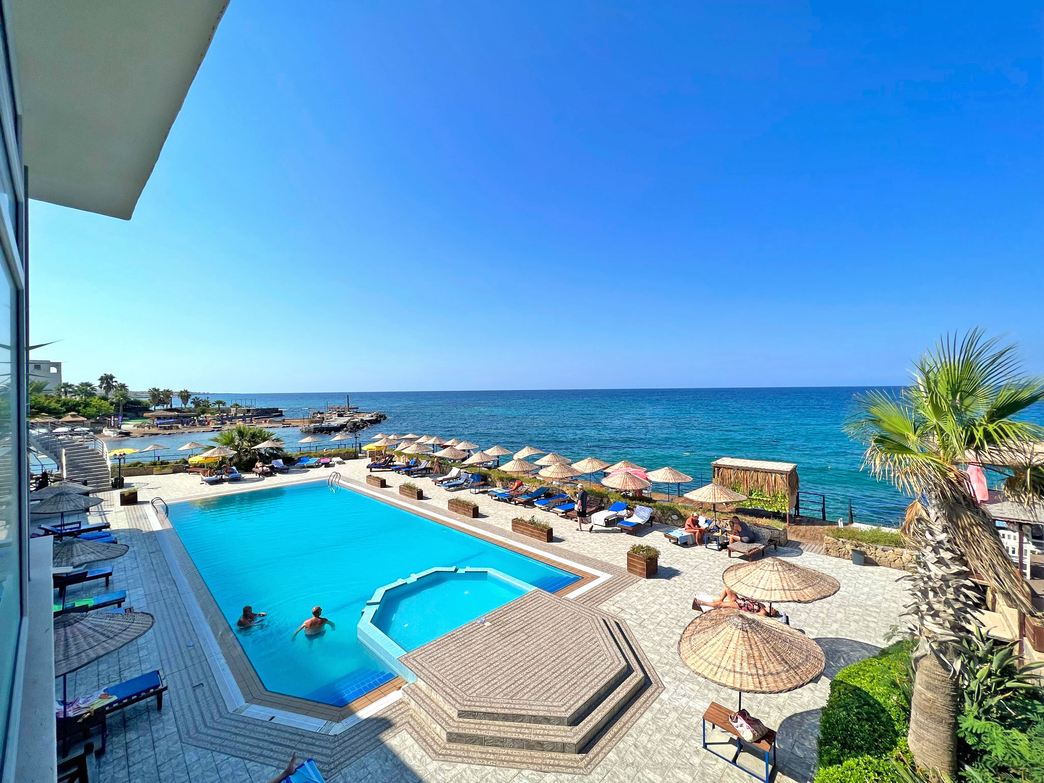 25 manolya hotel pool view kyrenia