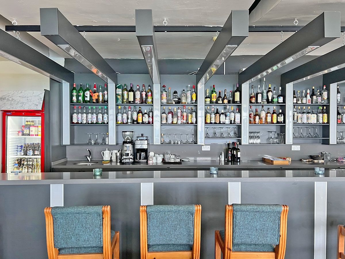 cheap resort hotels to Spend holiday with family