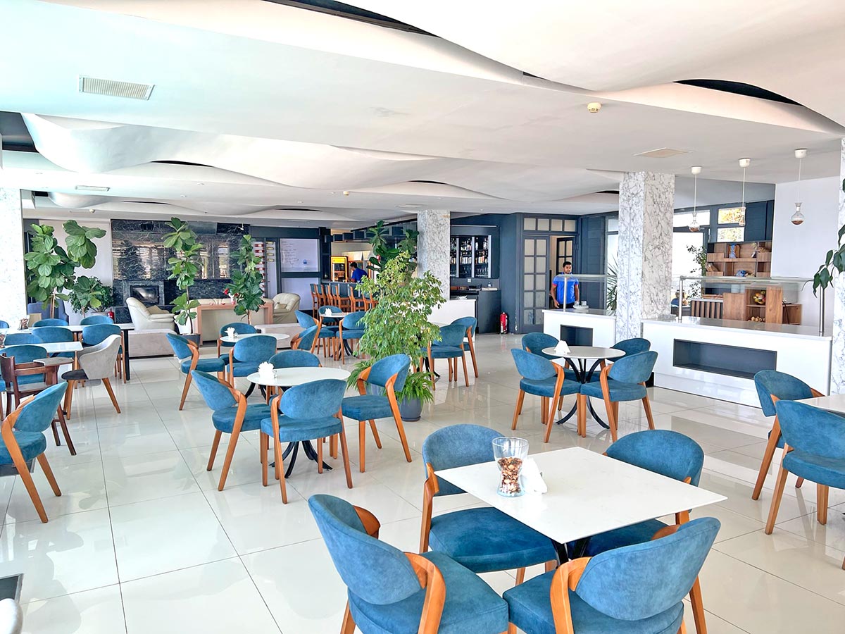 cheap resort hotels to Spend holiday with family