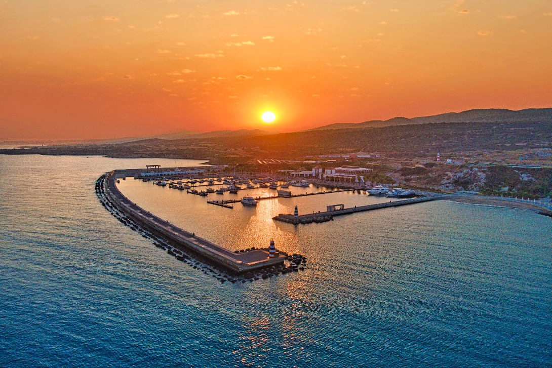 cheap resort hotels to Spend holiday with family