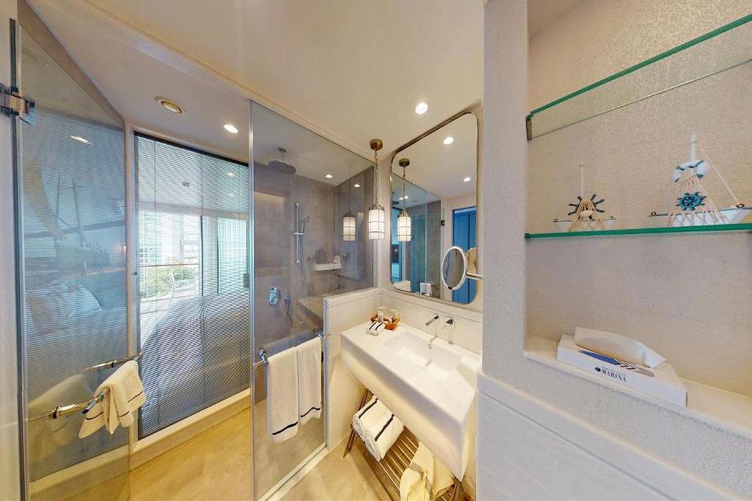 cheap resort hotels to Spend holiday with family