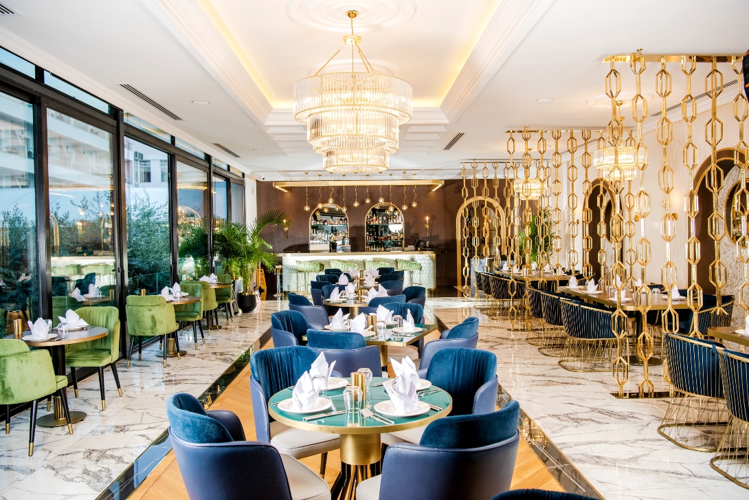 cheap resort hotels to Spend holiday with family