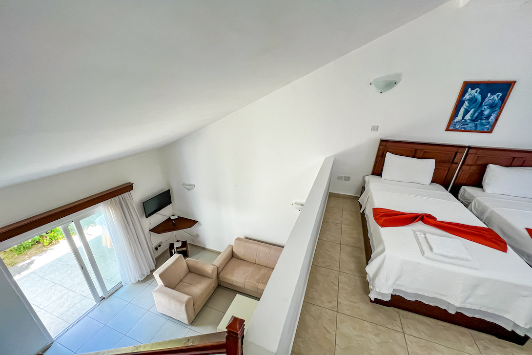 cheap resort hotels to Spend holiday with family