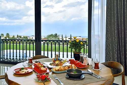 cheap resort hotels to Spend holiday with family