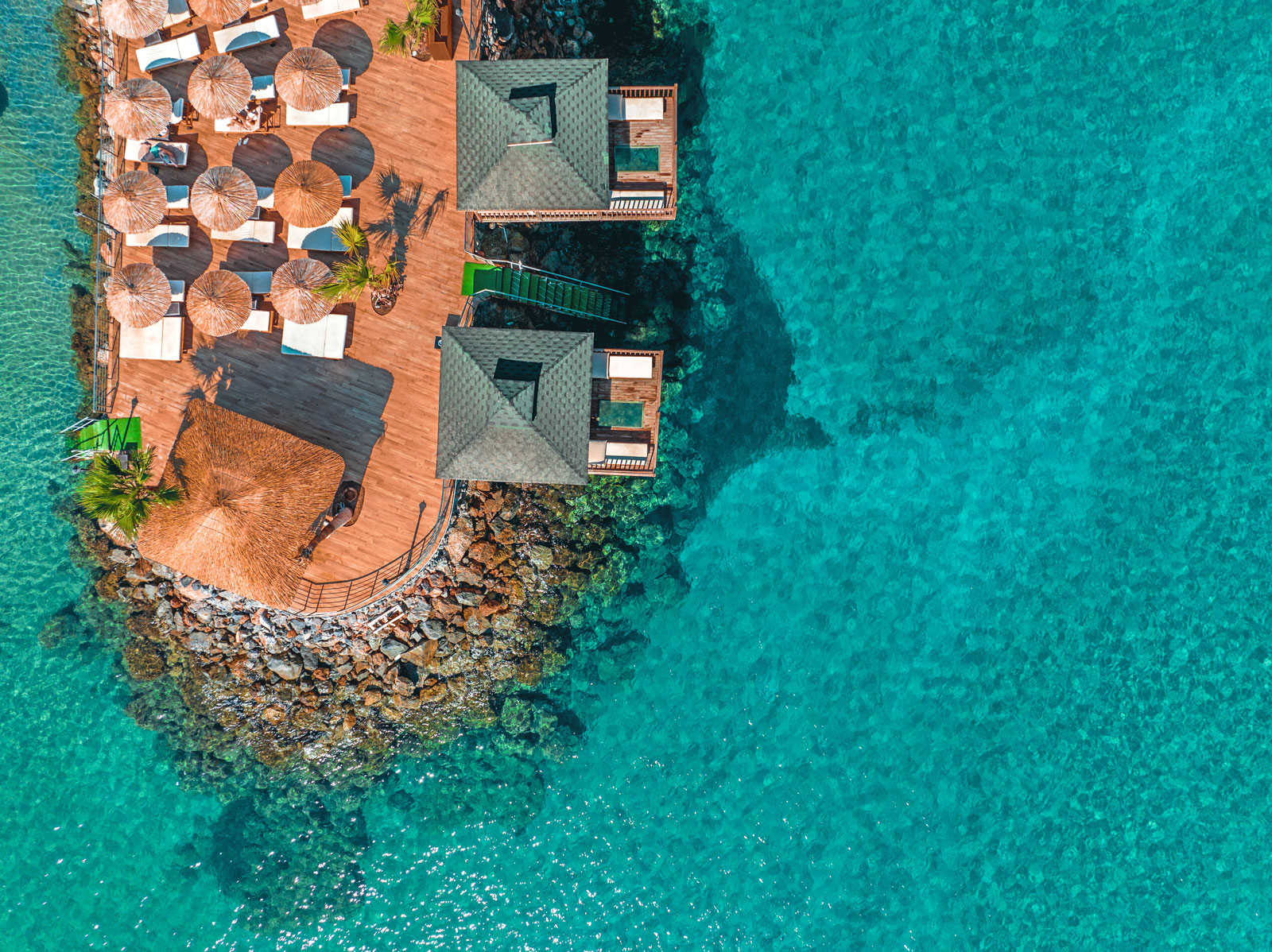 cheap resort hotels to Spend holiday with family