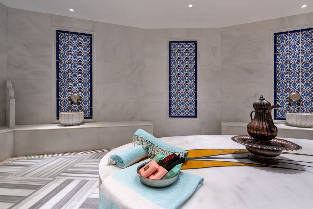 cheap resort hotels to Spend holiday with family