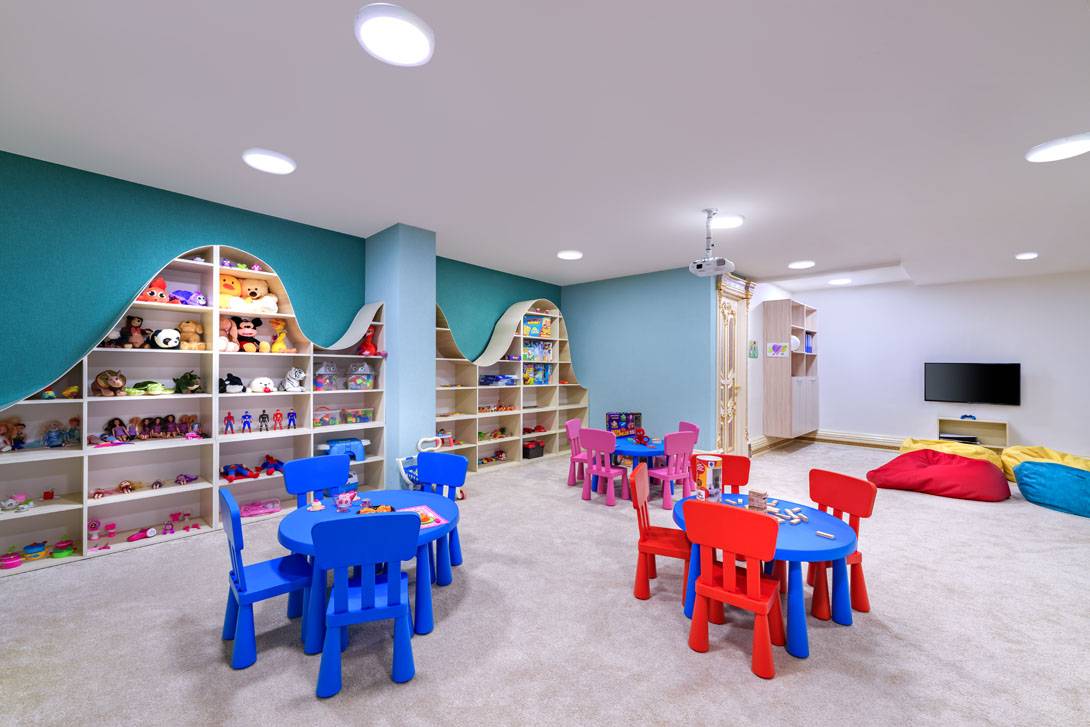 cheap resort hotels to Spend holiday with family