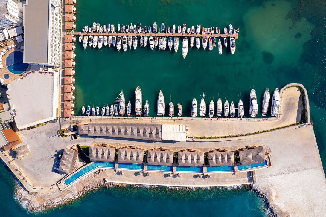 cheap resort hotels to Spend holiday with family