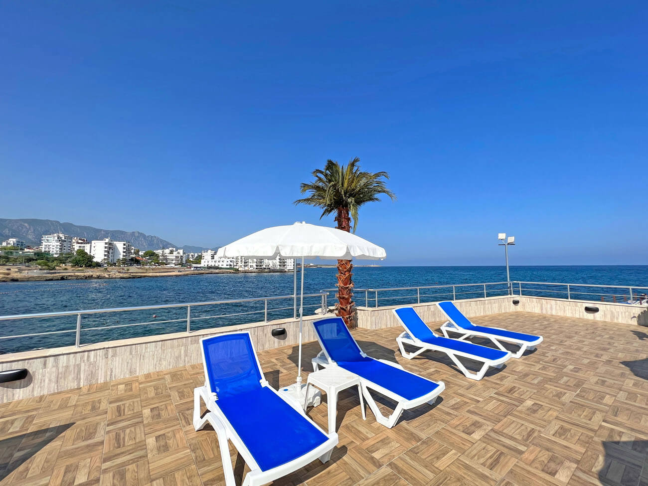 cheap resort hotels to Spend holiday with family