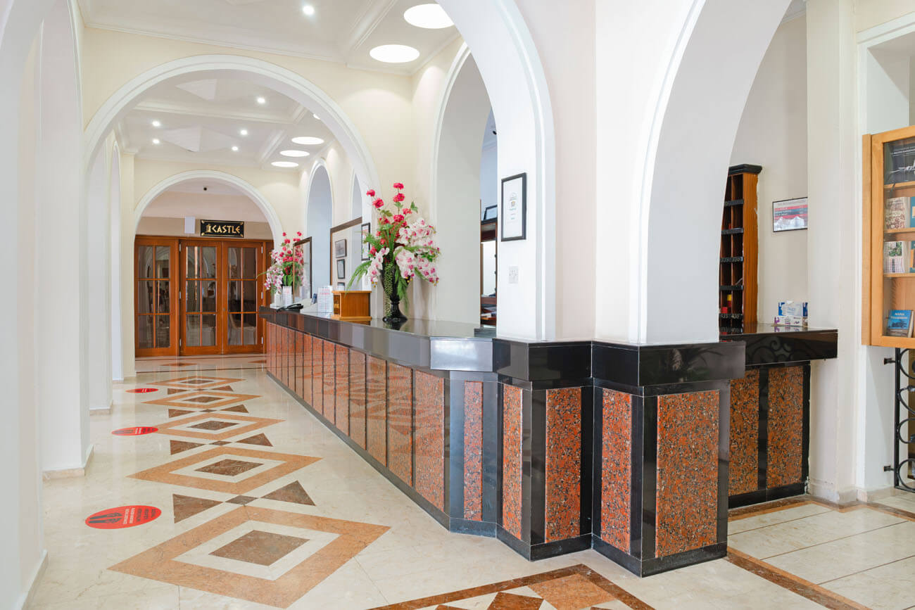 cheap resort hotels to Spend holiday with family